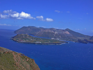 EOLIE VULCANO DALL'ALTO